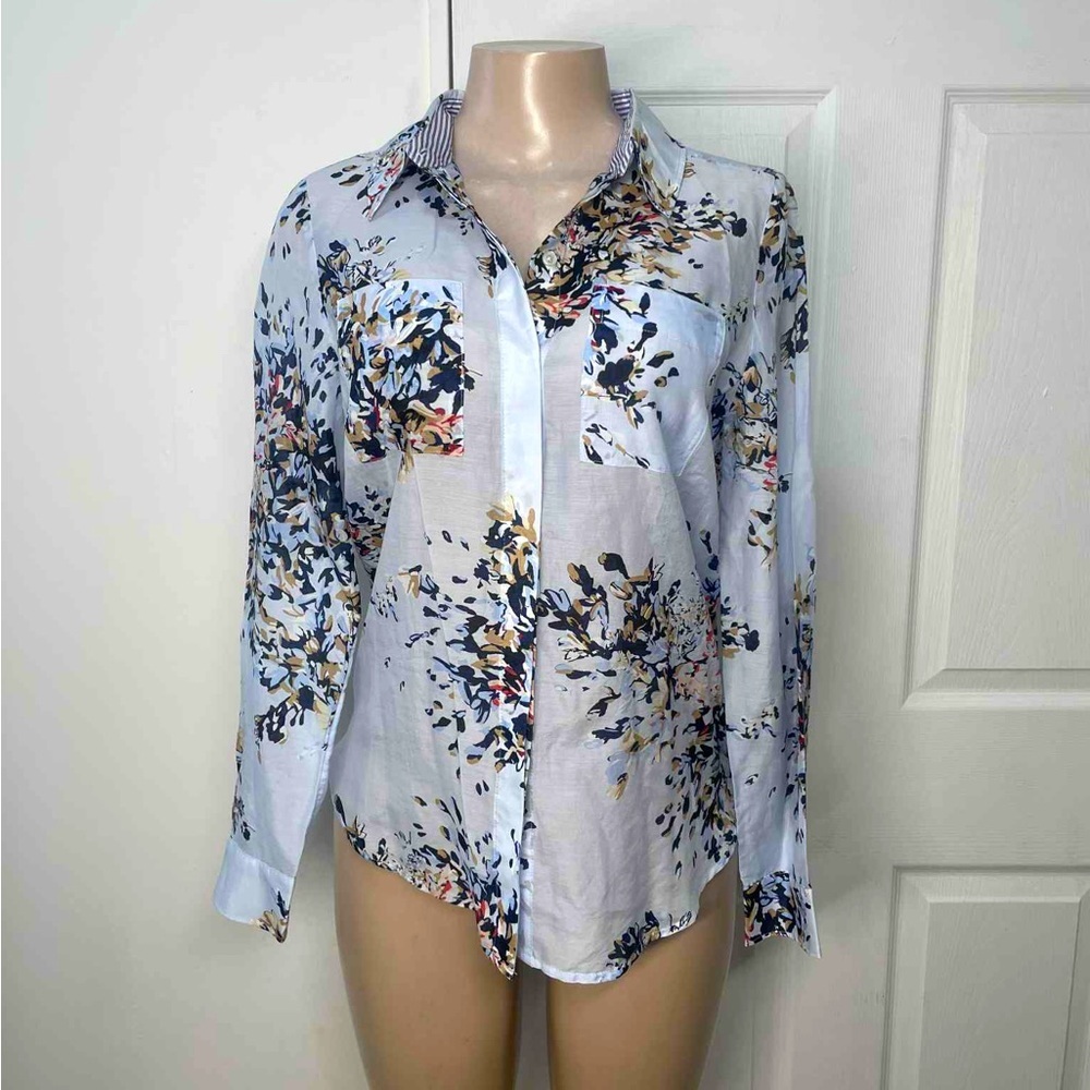 White House Black Market Floral Button-Up Blouse